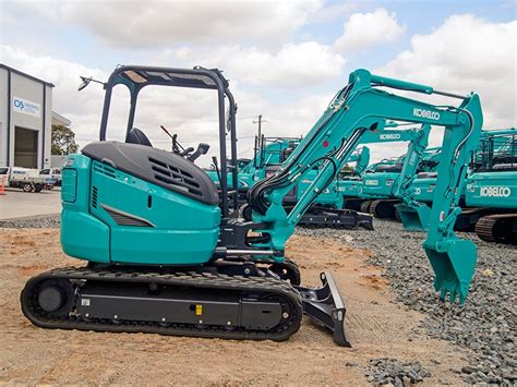 kobelco mini excavator tracks|kobelco mini excavator reviews.